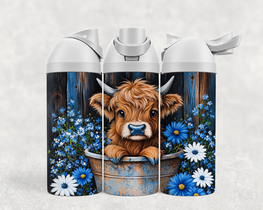 Bouteille Wave 24 oz personnalisée – Bébé Highland, seau et fleurs bleues